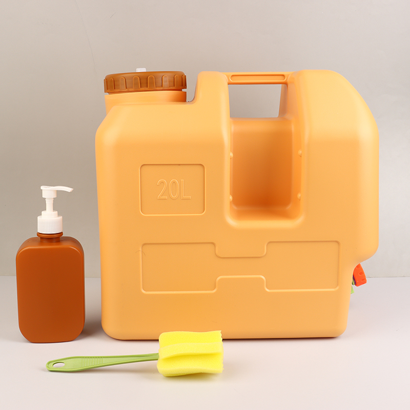 Brocca d'acqua da campeggio po - Outdoor Camping Water Jug recensione e prezzo