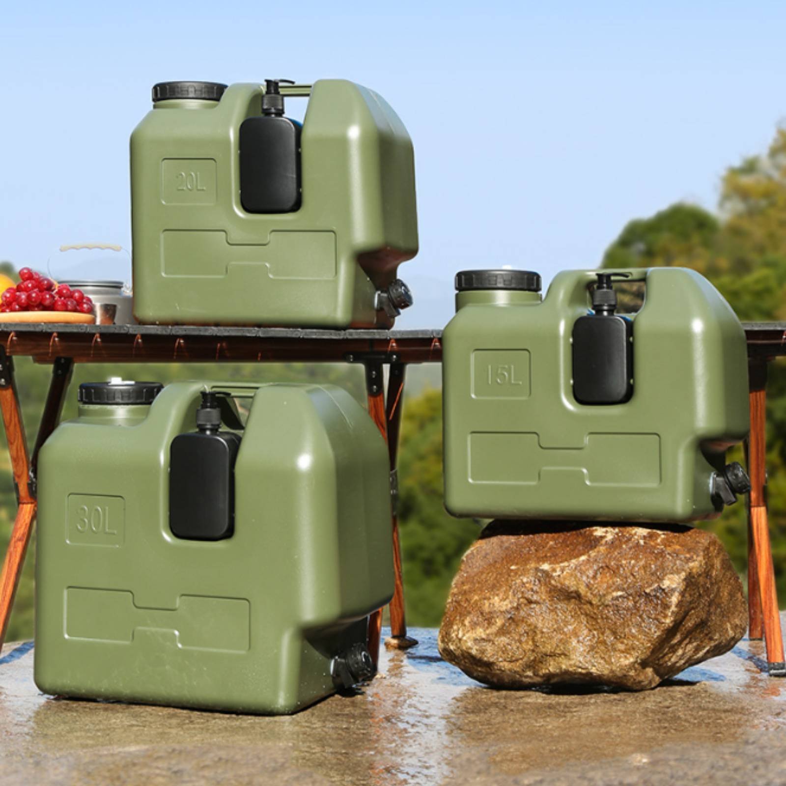 Contenitore per acqua con rubi - Outdoor Camping Water Jug recensione e prezzo