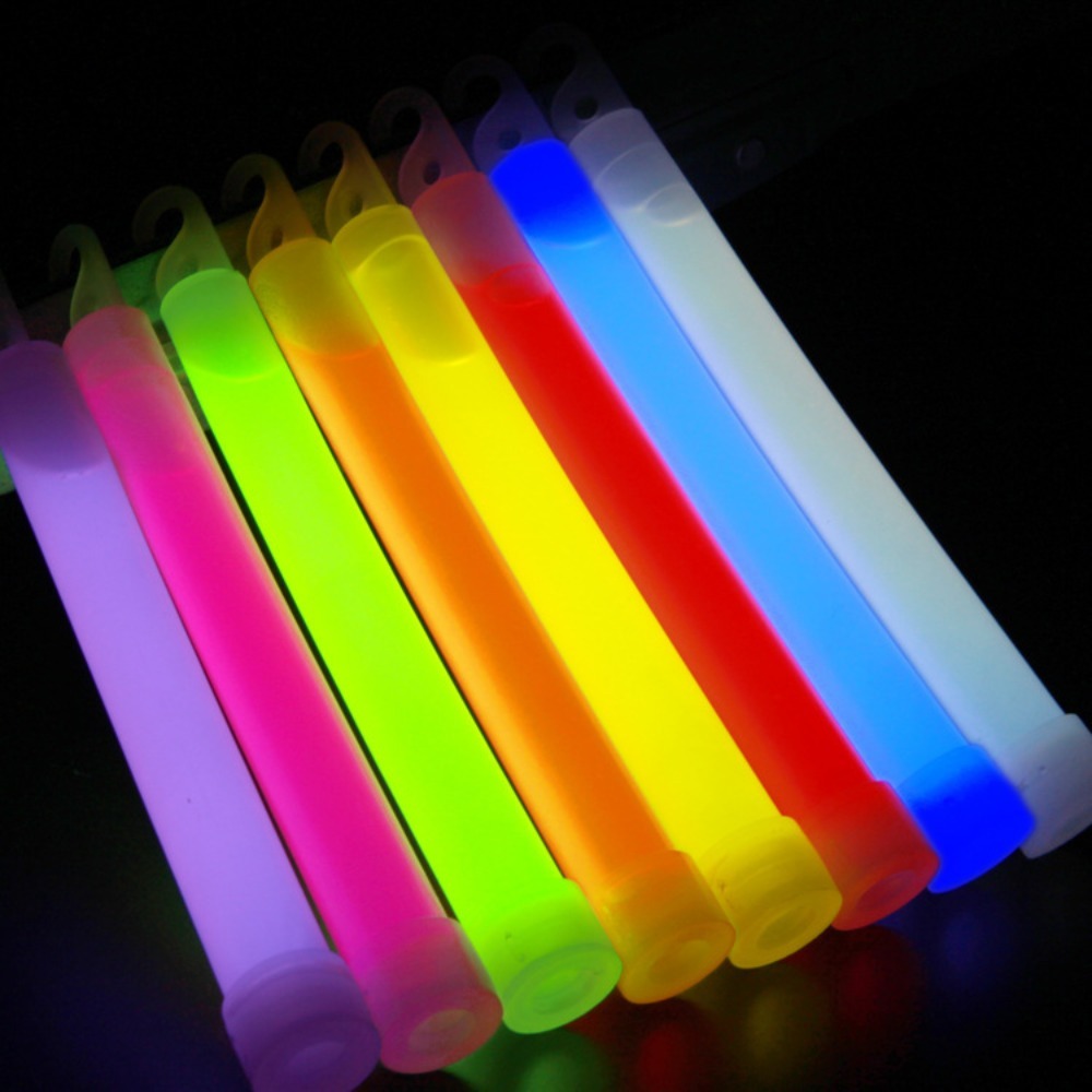 Mini bastoncini luminosi da 6  - Glow Sticks Survival recensione e prezzo