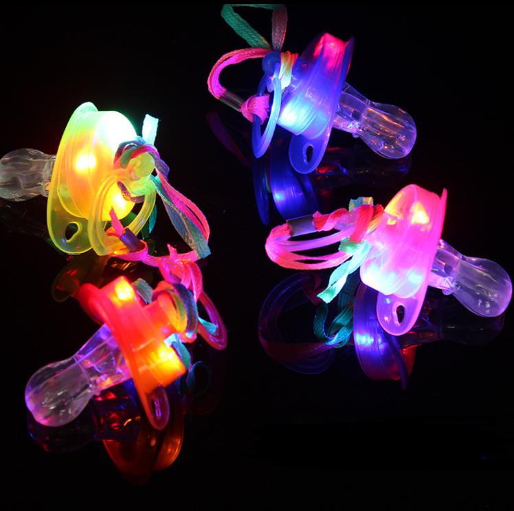500 pz LED Lampeggiante Ciucci - Glow Sticks Survival recensione e prezzo