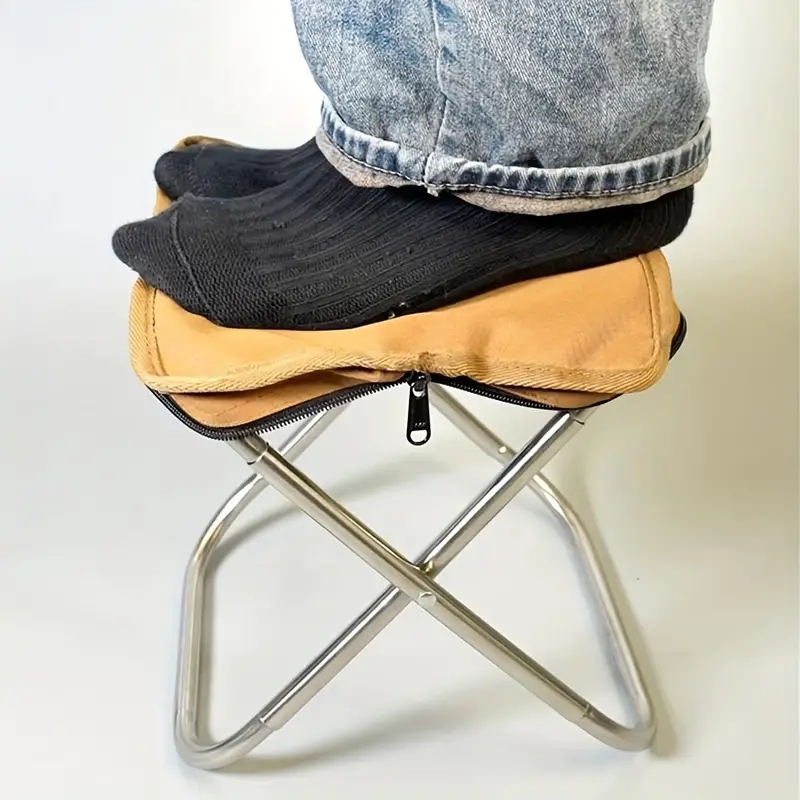 Astuccio pieghevole per estern - Outdoor Camping Table And Chairs recensione e prezzo